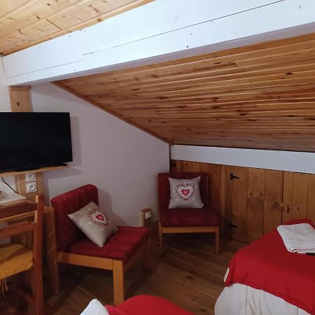 Studio L'Iseran, Et Garage Pour Motos Et Velos, Gare A 800M Fourneaux  外观 照片